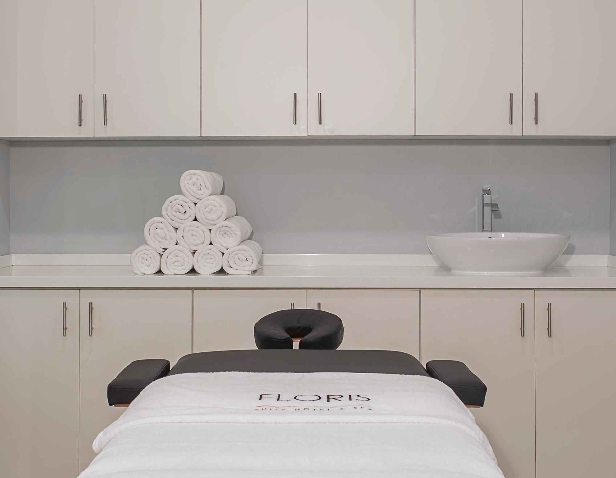 Floris Suite Hotel - Spa & Beach Club - Adults Only Piscadera Bay Luaran gambar