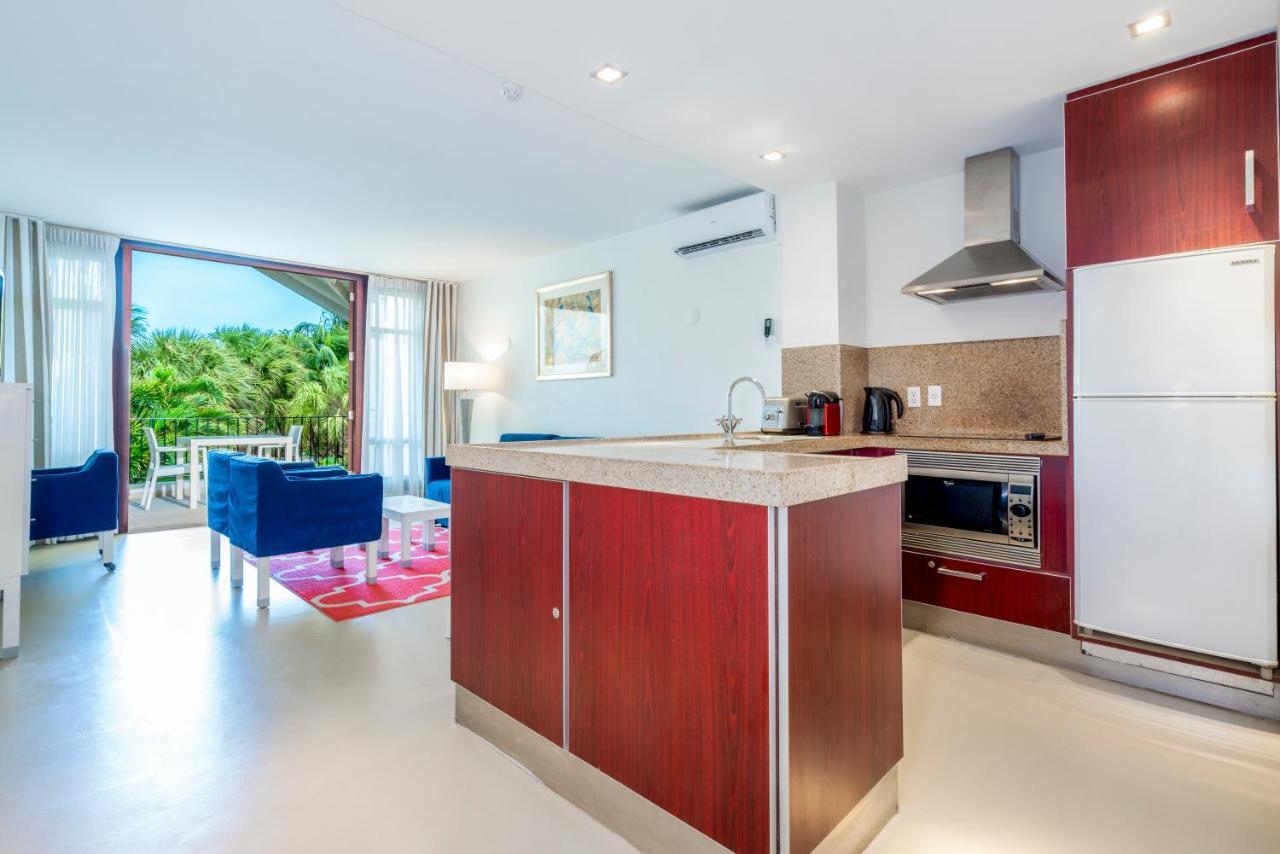Floris Suite Hotel - Spa & Beach Club - Adults Only Piscadera Bay Luaran gambar